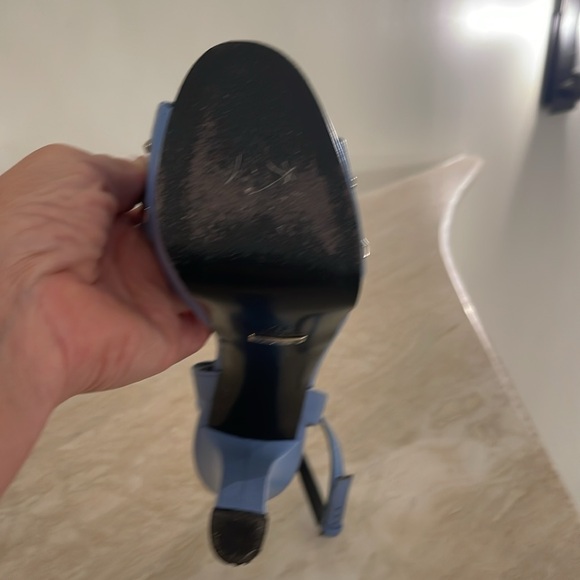 Gucci Studded Platform Sandals Size 37. - Picture 9 of 12